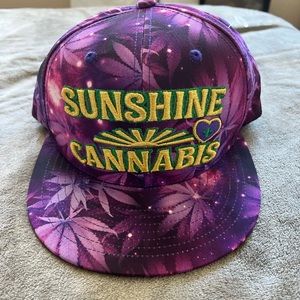 Sunshine cannabis hat